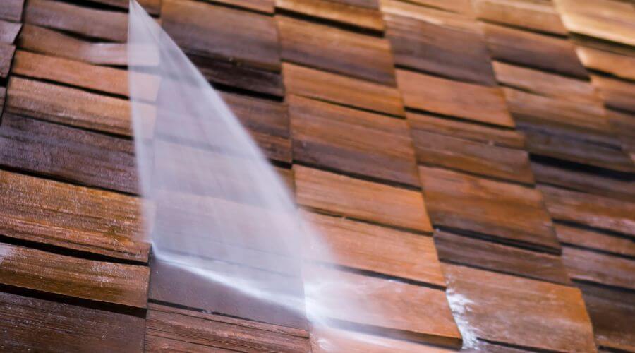 Professional gutter cleaning in Brunswick, NC